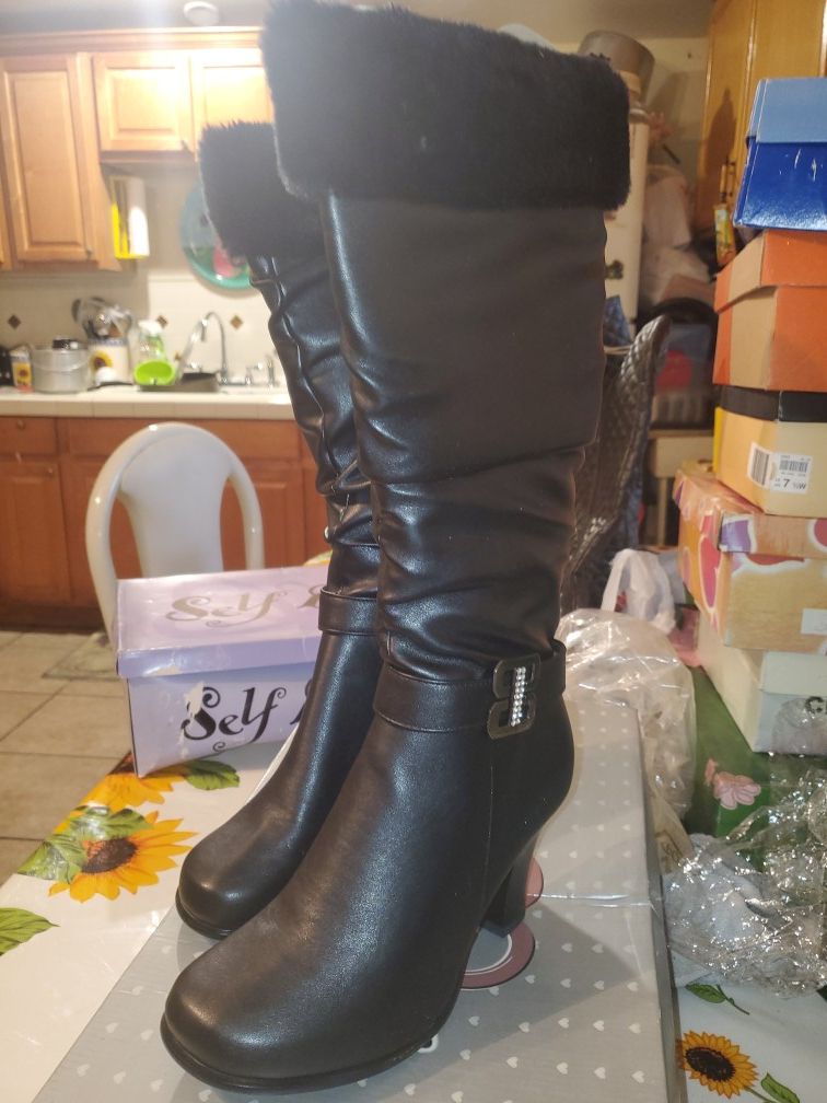 Black fur heel boot size 8.5