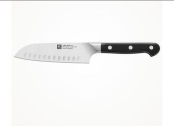 Zwilling Pro series 5.5-inch, Hollow Edge Santoku Knife