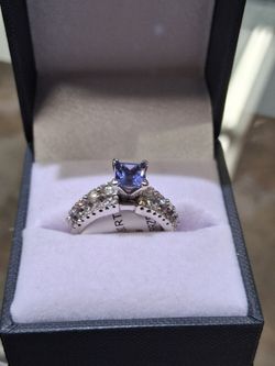 Birthstone ring