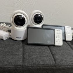 2 V-Tech Video Monitors