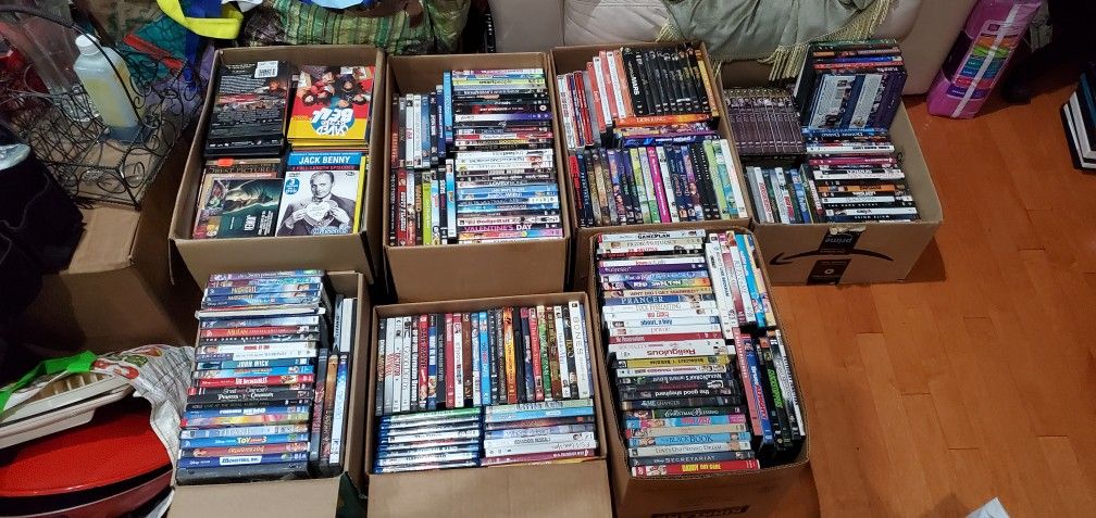 572+ DVD And Some Blu-ray Movies Bulk