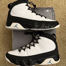 Size 11 (Pre owned, missing box lid) - Air jordan 9 retro university blue 