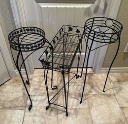 Various Plant Stands- 1 left - P/u Monument