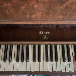 Free Piano No Deliveries