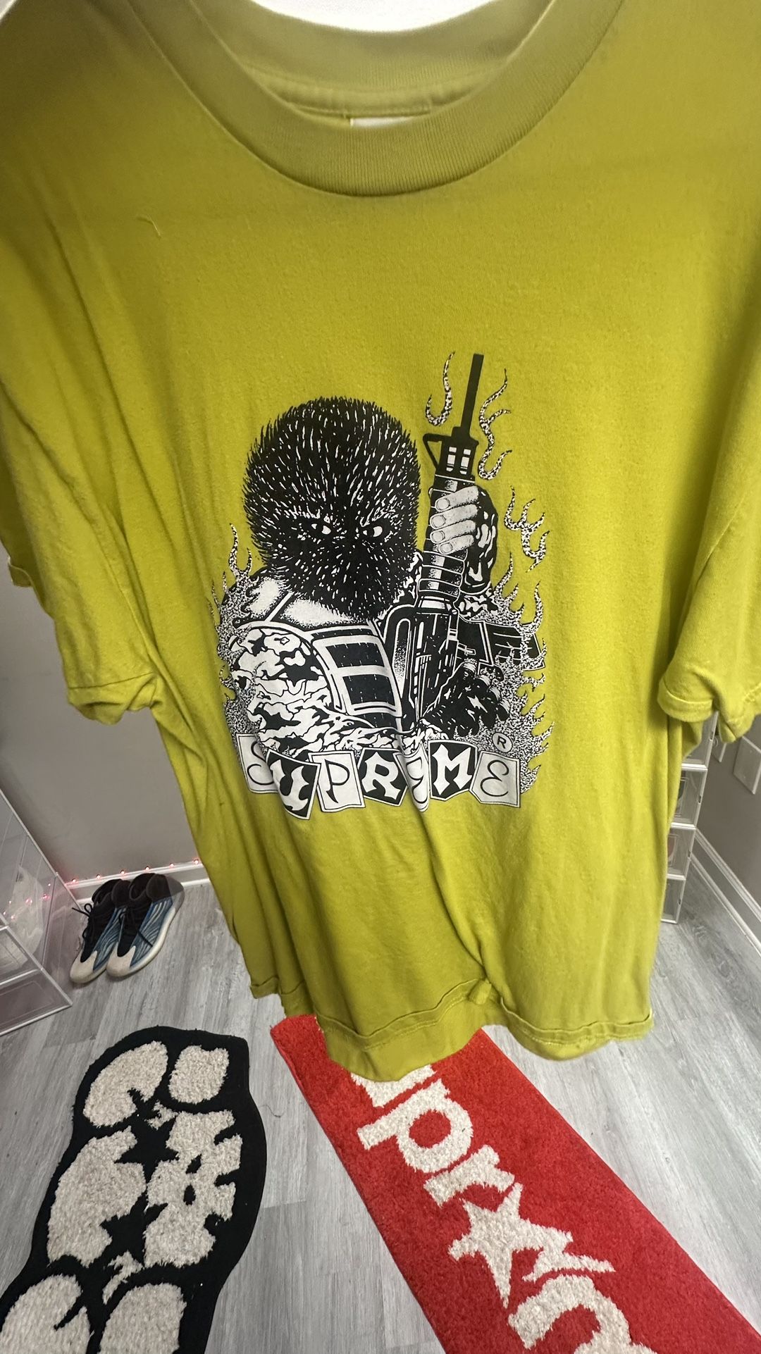 Supreme shirt medium