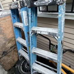 Vendo 3 Escaleras 2 De 4 Pies Y Una De 6 Pies En Buenas Condiciones 