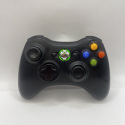 Official Microsoft Xbox 360 Black Wireless Controller! ~ Works Great! Authentic! OEM