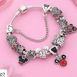Mickey Mouse Hot Charm Bracelet 