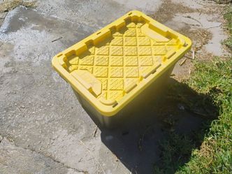 HDX Yellow Plastic Storage Bin with Lid