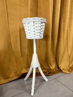 wicker basket planter
