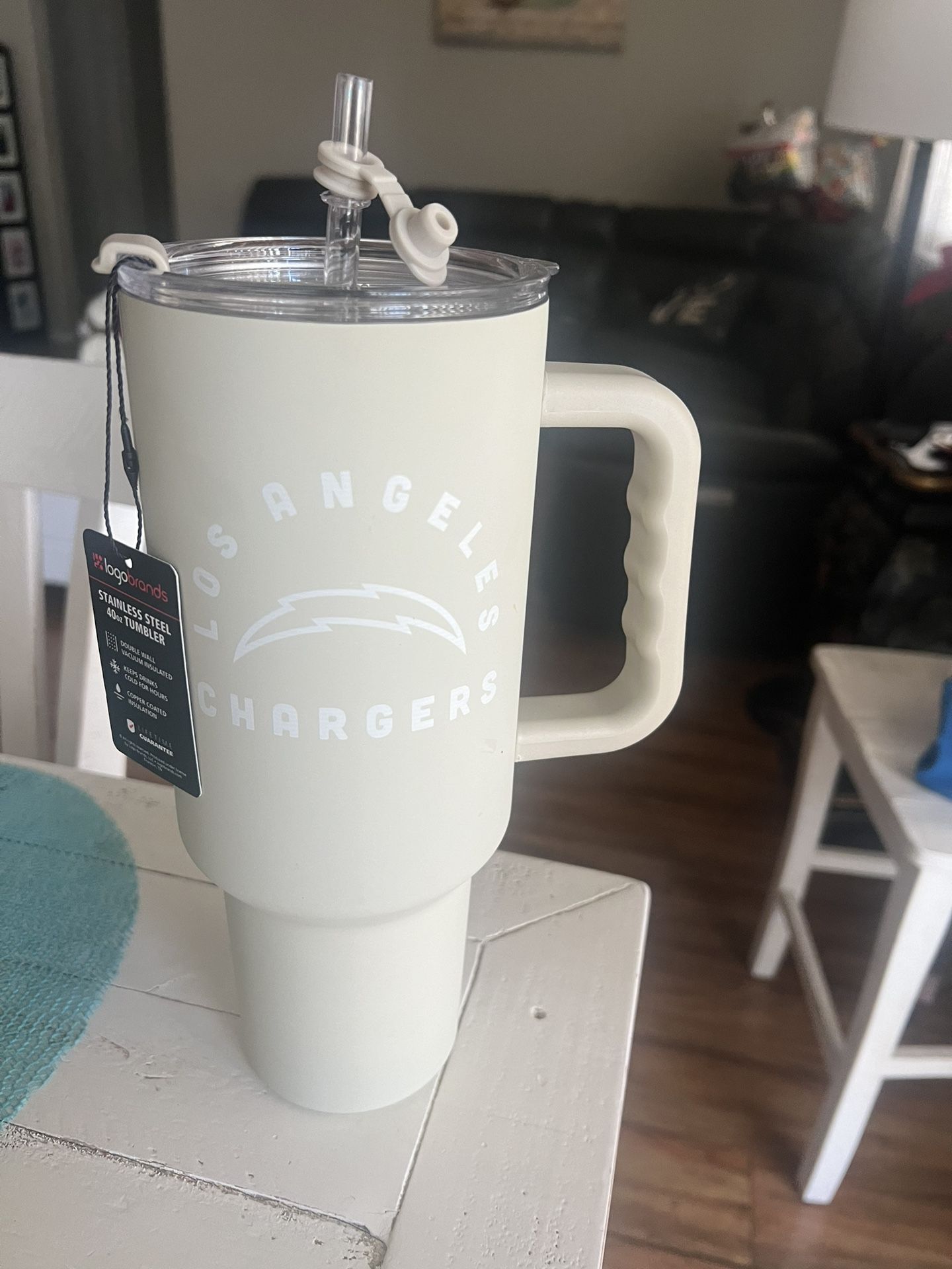 New Tumble Cup Charger Pick Up In Perris