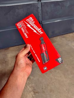 Milwaukee M12 Cordless 3/8” Ratchet (Tool Only)