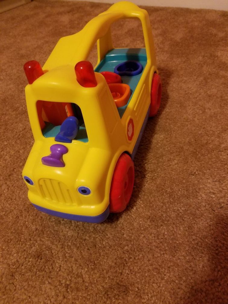 playskool bus music toy