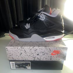 Jordan Retro 4 Bred 