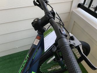 Huffy 26 inch scout men's mountain bike deals