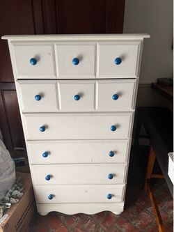 Solid wood dresser