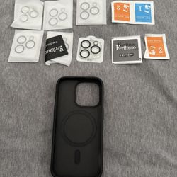 Matte Black Phone Case For iPhone  13/14 Pro W/ Camera Protectors And Cleaning Kiits