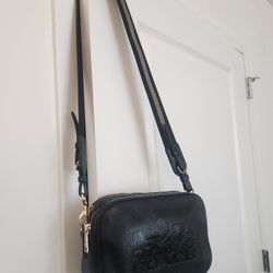 Coach Crossbody Bag. AUTHENTIC 