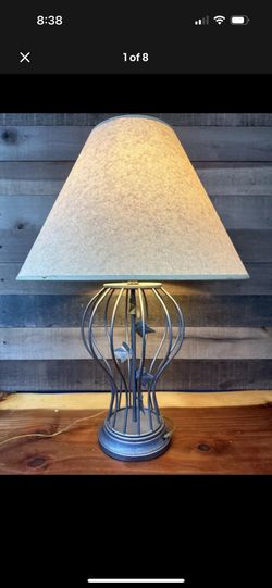 Metal Leaves In Cage Table Lamp