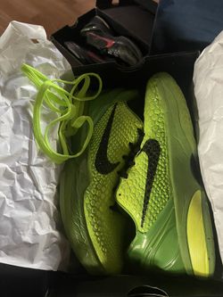 kobe’s grinches authentic size 11 