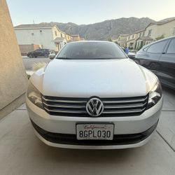 2014 Volkswagen Passat