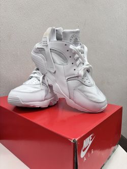 NIKE AIR HURACHE