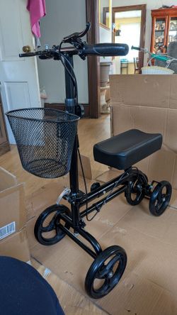 Knee Waker scooter