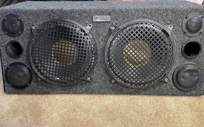 Kenwood Speaker Box