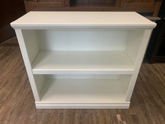 New blini 2-Shelf White Bookcase Wooden Bookshelves 33in Wide Floor Standing Display Storage Shelves Low Bookcase for Home Office, Living Room, Bed Ro