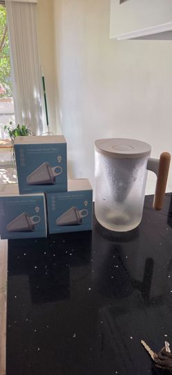 Soma water filter with 3 new  filters