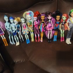Monster High Dolls ( PRICE PER EACH)