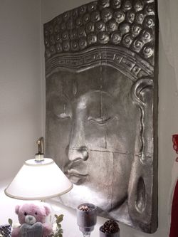 Grey/silver tiki Head wall art 4x3 ft $40