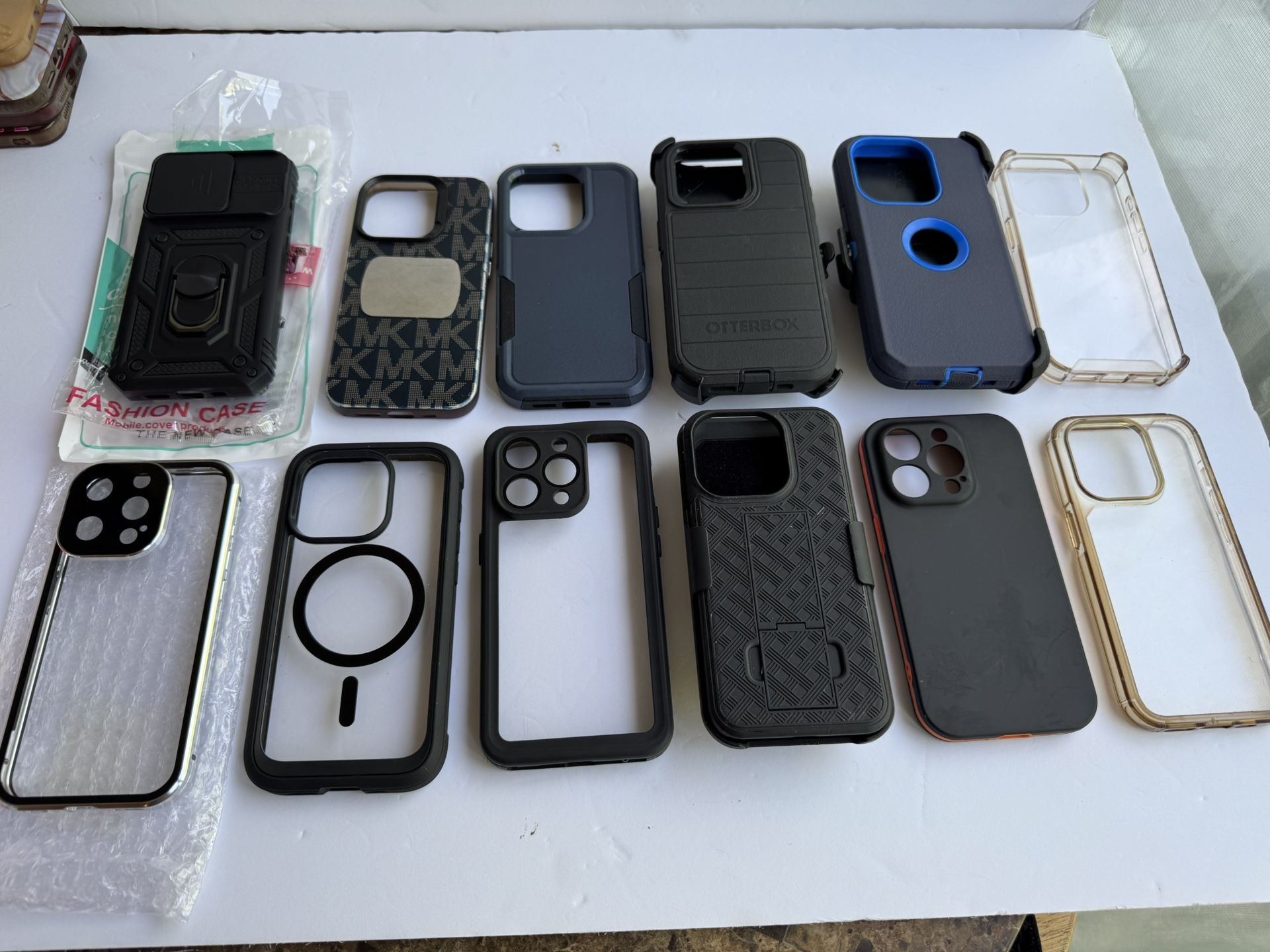 Casss for Iphone 15pro not the max only the 15pro