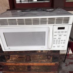 GE Microwave 