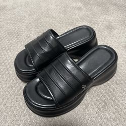 Black Platform Slides – Size 40 / US 9