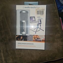 Audio-Technica Usb Microphone With Tripod Stand And Cords