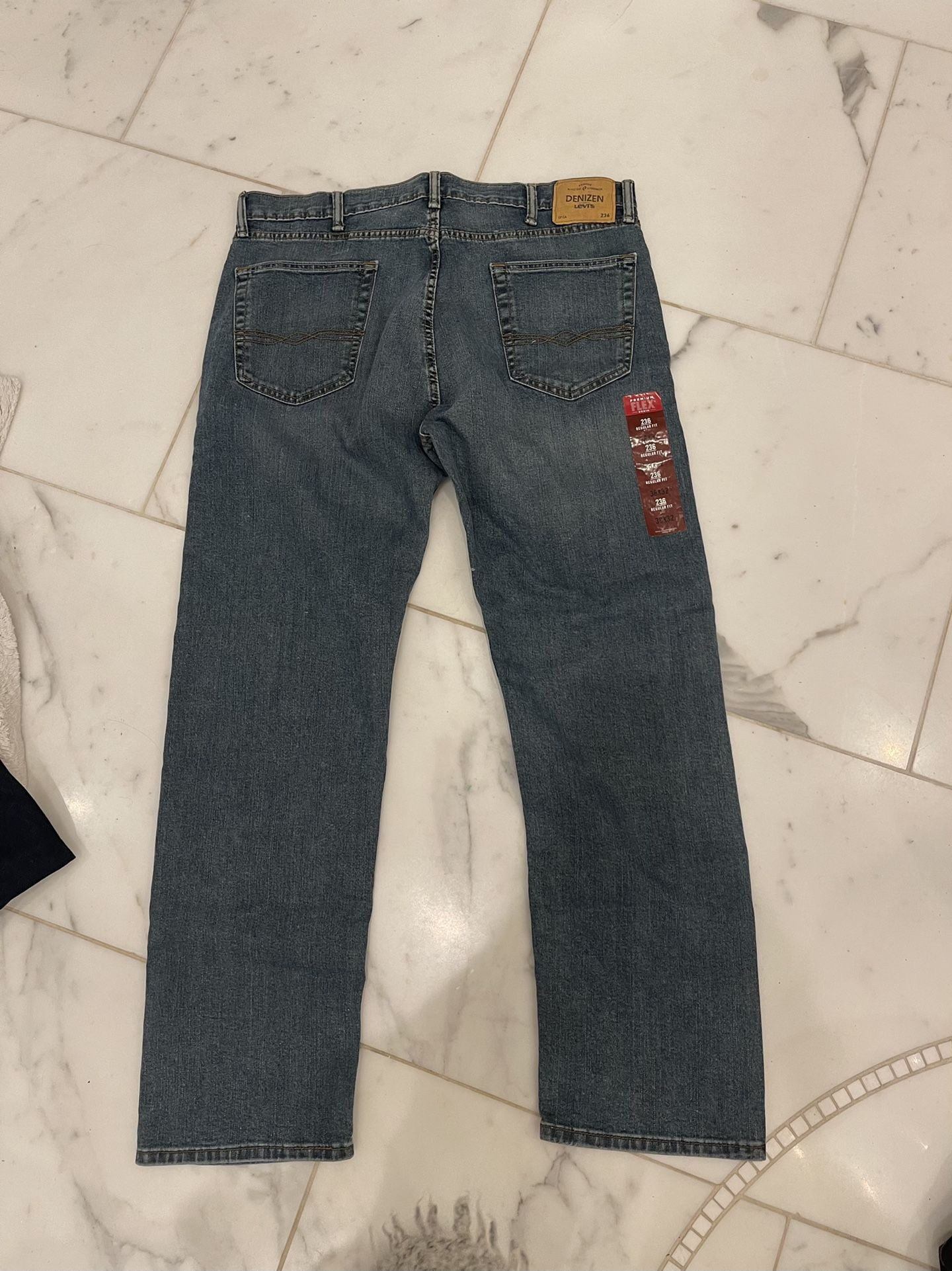 Levis Men’s Jeans