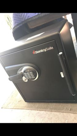 Large SentrySafe Fireproof Safe