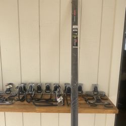 Rubbermaid- Fasttrack Wall Mount Equipment Rack