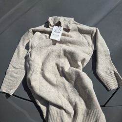 Zara Girls Size 8 Sweater w/ tags