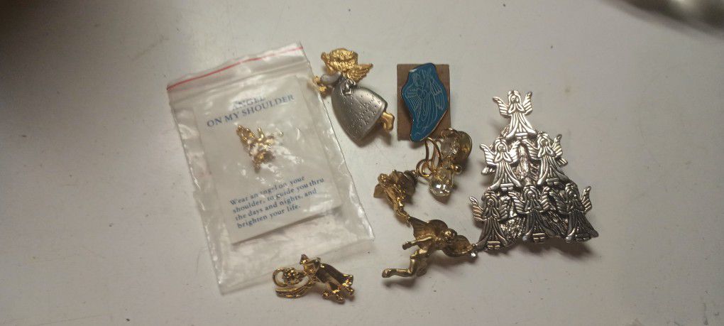Vintage Lot Of 8 Angel Pins Gold And Silver