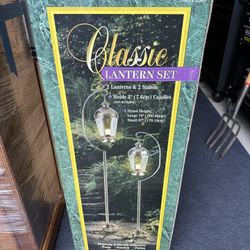 Brand New Classic lantern Set