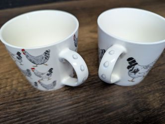 (Box-B) Spotted Dog Gift Company Chicken Mugs Set of 2