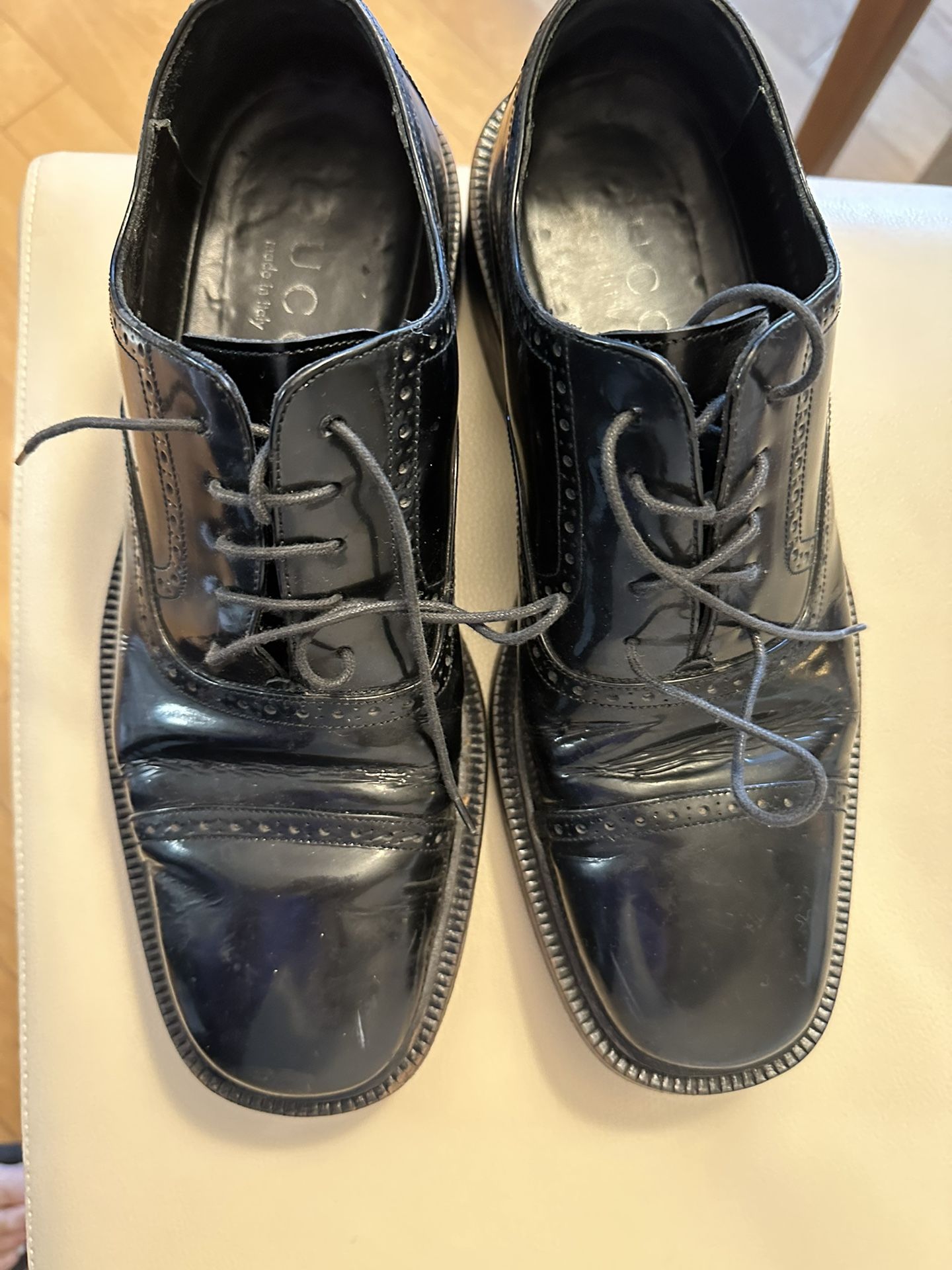 Men’s Gucci Size 41 E
