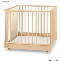 Herlag 37” wood Playpen 