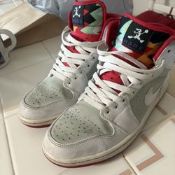 Jordan Hare Bugs Bunny 719551-123 Size 8.5 Mens