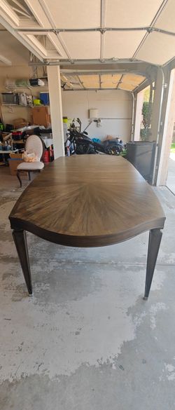 Solid Wood Expandable Dining Table + 6 Chairs