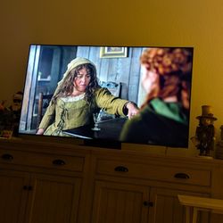 Samsung QN90B 65" Inch Neo QLED TV Excellent Condition