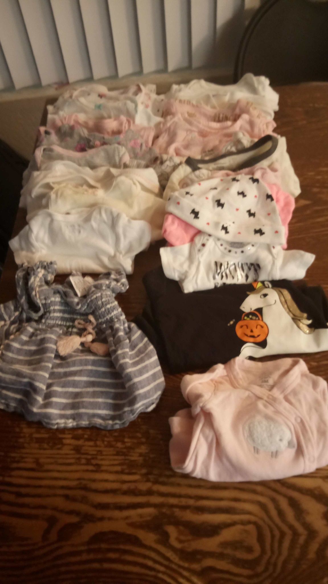Baby girl cloths 0-3