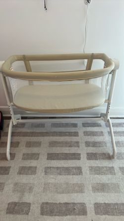 BABY BASSINET